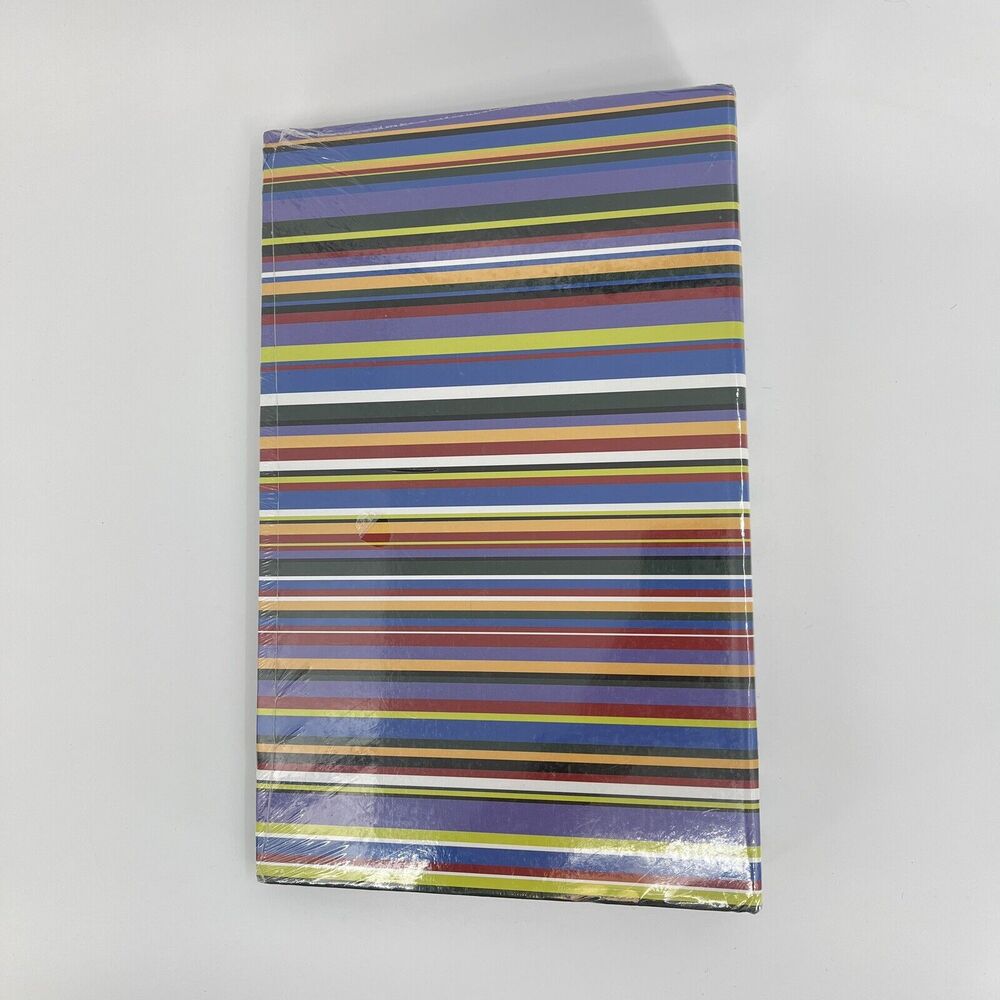 Pioneer Vintage Stripe 3-Ring Acid Free Pocket Album Holds 300 4x6 Photos - Picture 2 of 4